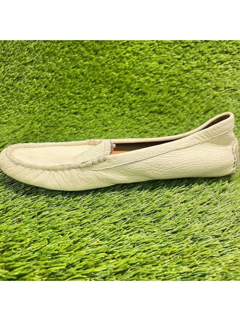 Coach Amber Womens Size 8.5 Cream Leather Casual Slip On Driving Loafers Flats
